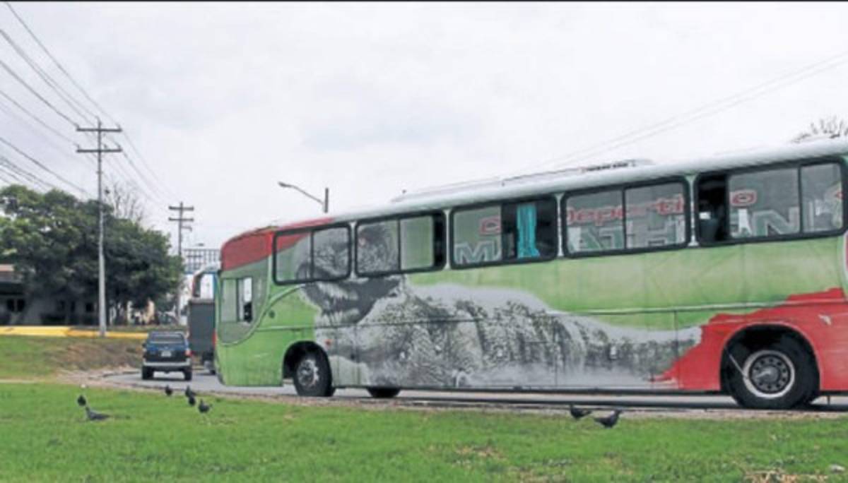Los autobuses más icónicos de los clubes centroamericanos