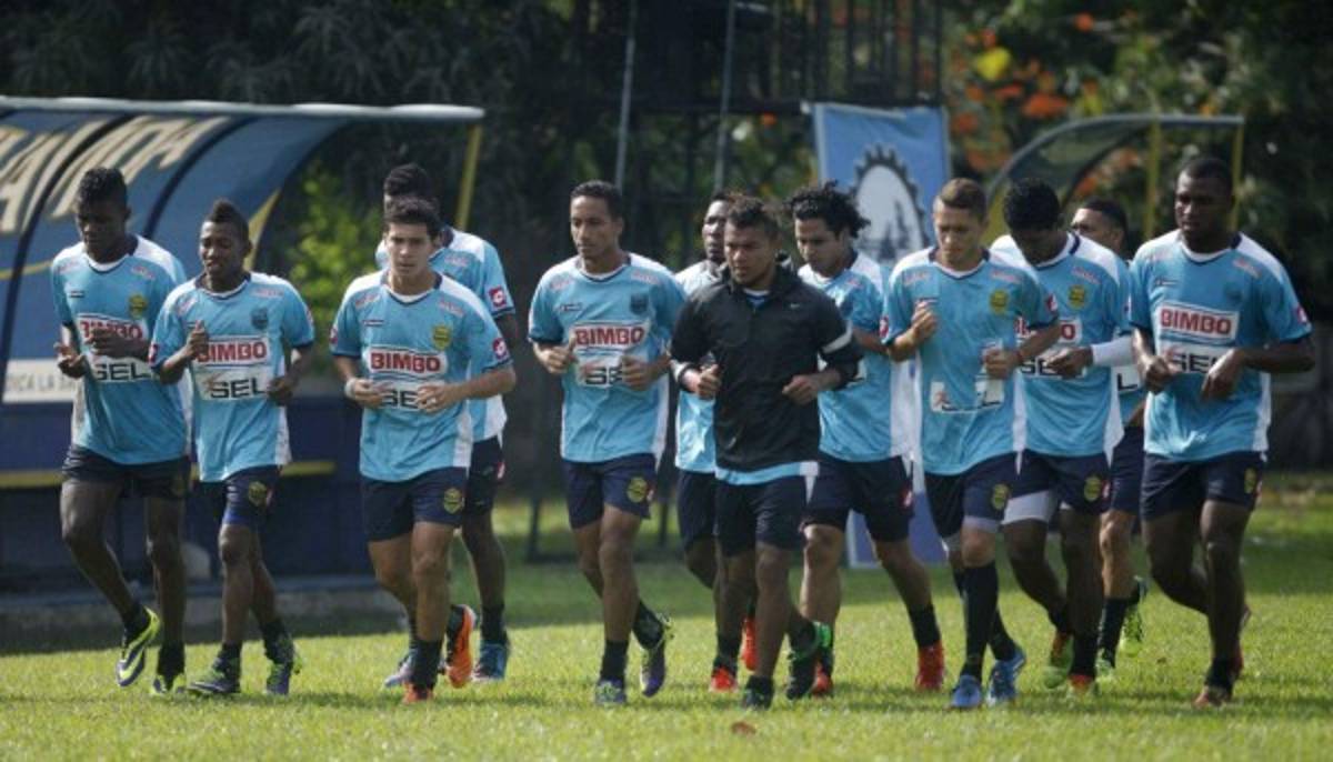 Real España se reporta listo para remontar al Victoria