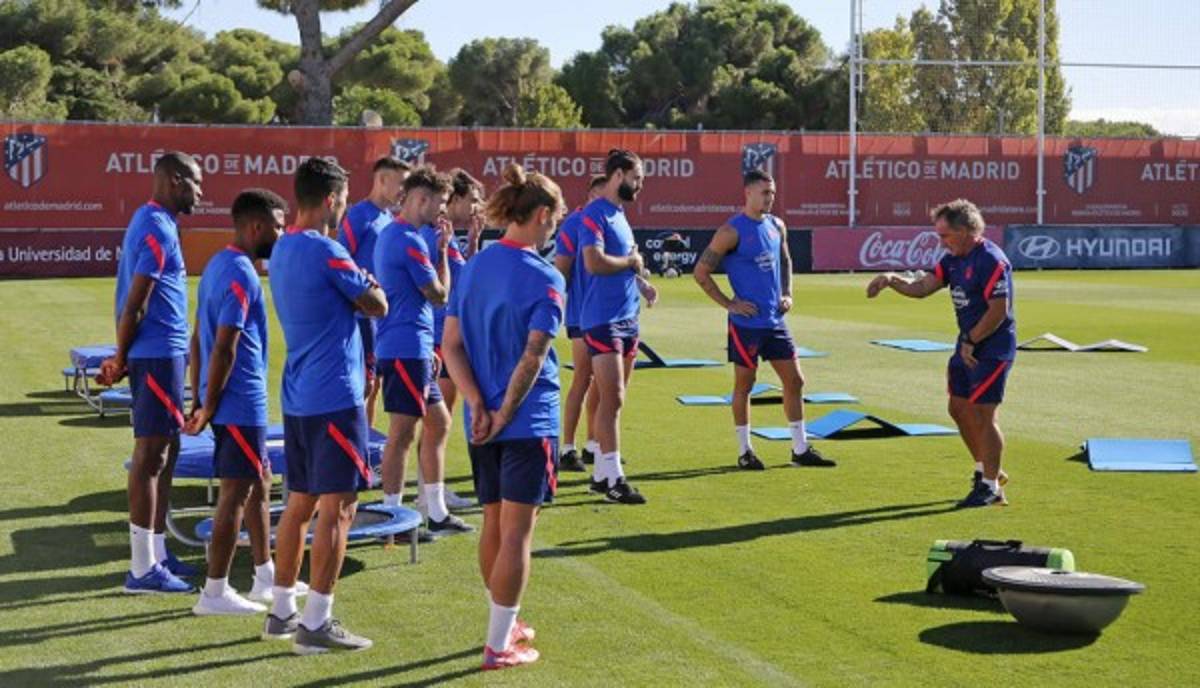 Así fue la presentación de Griezmann en el Atlético: Se olvida del Barça y el reclamo que hicieron