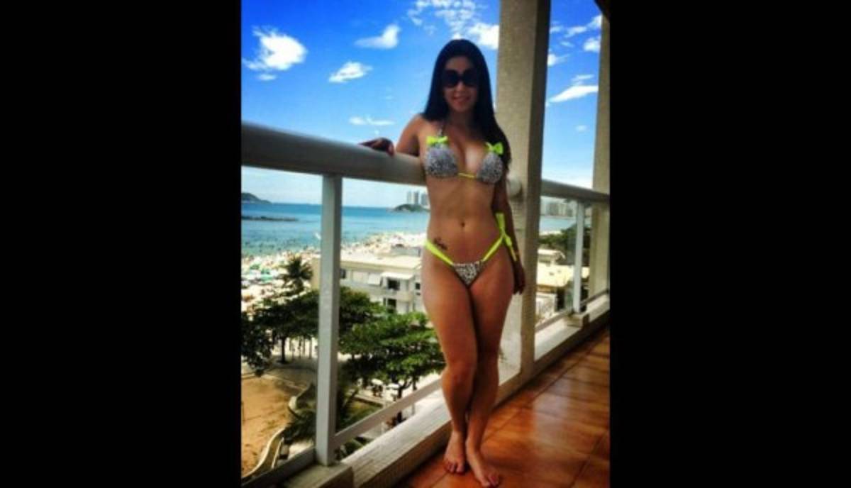 Raquel Benetti, la bella brasileña que domina el balón mejor que muchos