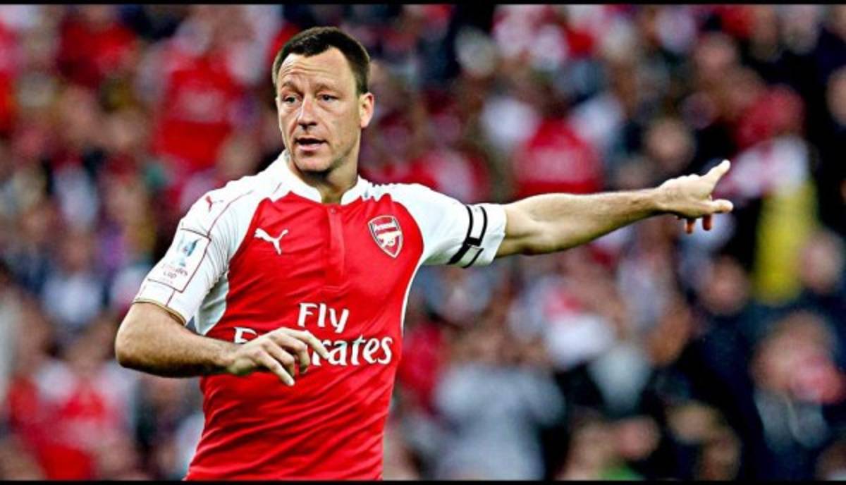 ¡DE LOCOS! Los fichajes más imposibles en el fútbol