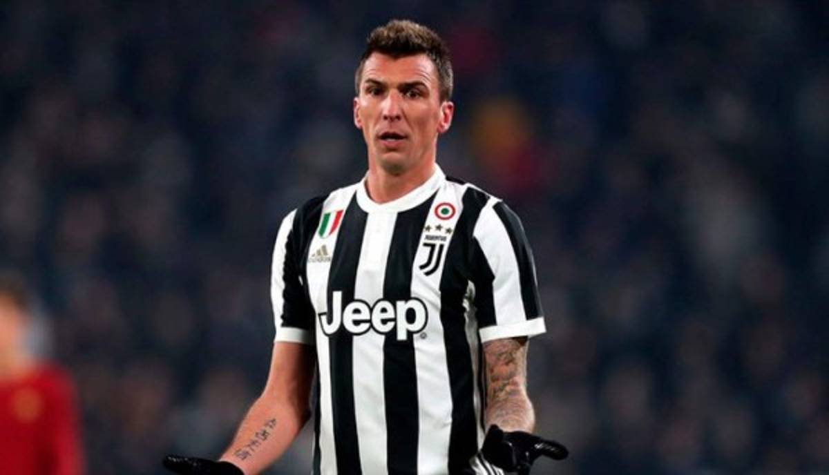 De llegar a la Juventus, el salario de CR7 sería cuatro veces mayor al de Higuaín