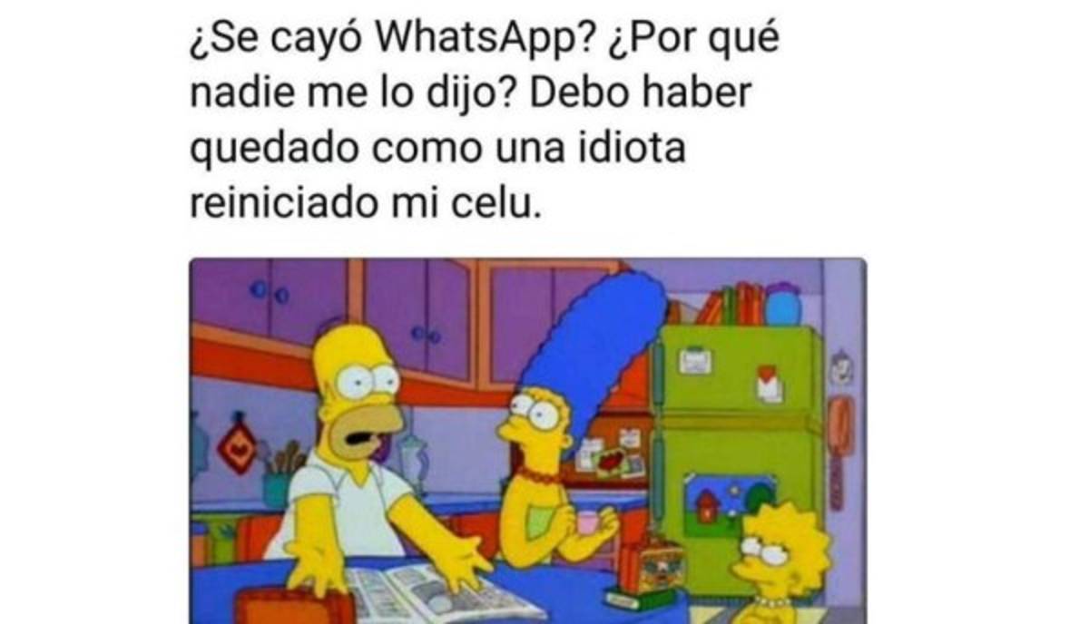 Se cae whatsapp y lo acribillan con duros memes
