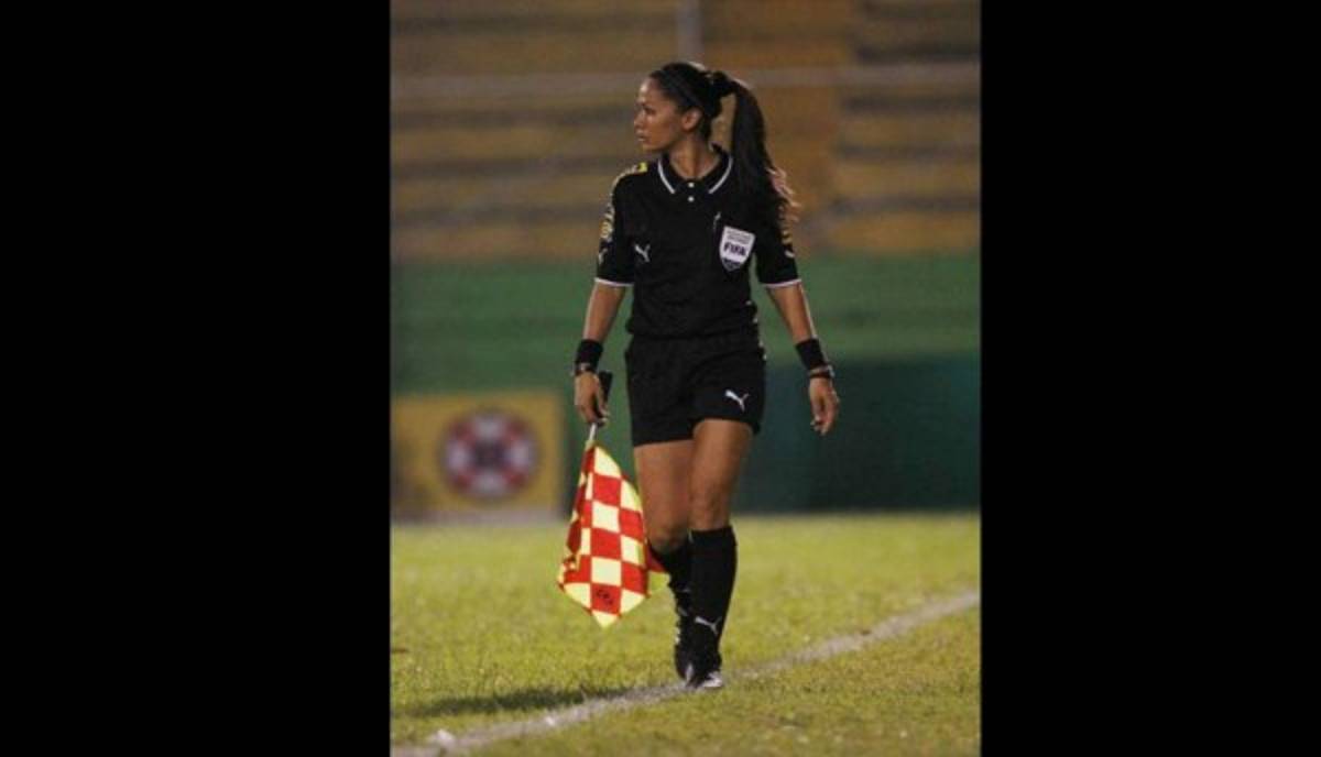 ¡Ponen orden! Las árbitras más bellas y sexys del mundo