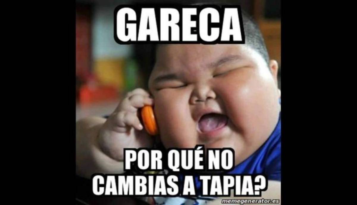 Liquidado: Luis Suárez es la víctima favorita de los memes tras fallar el penal contra Perú