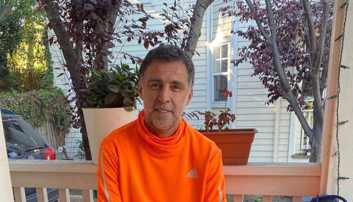 Goleador histórico sufre dura realidad: exiliado de su país por insólita razón y sorprende como inmigrante en EUA