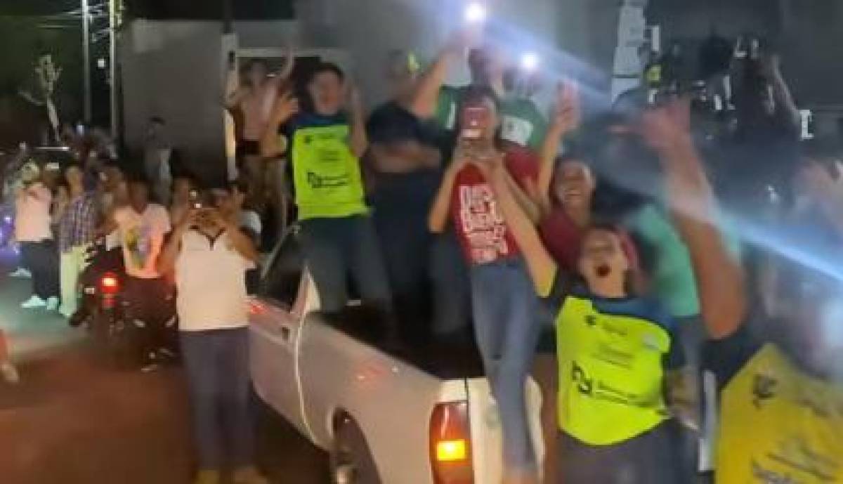 Caravana pletórica del Olancho en Juticalpa, locura por Auzmendi y el mensaje emotivo a Humberto Rivera