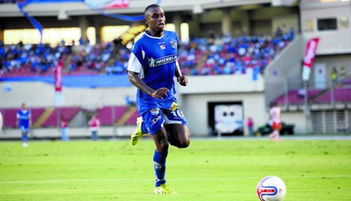 Los peores refuerzos extranjeros en el fútbol centroamericano