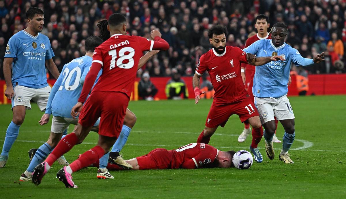 De Bruyne y su bronca en la banca con Pep Guardiola, la polémica en el Liverpool-Manchester City y Haaland no apareció