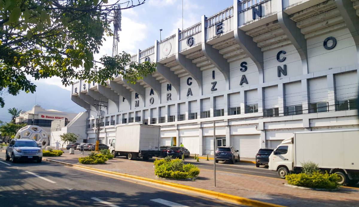 ¿Cuánto tiempo de vida tendrá la nueva cancha del Estadio Morazán? Notorio avance y lo que complementará el proyecto