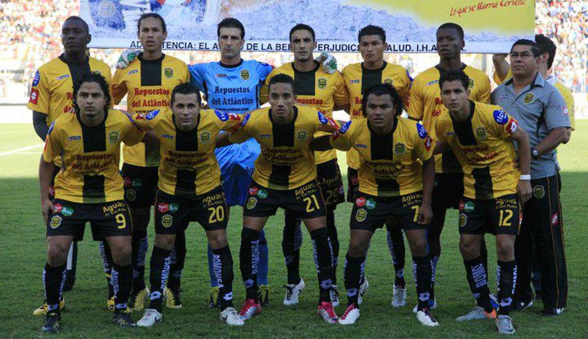 ¿Recuerdas a Luis Lobo? Así es la vida del exjugador de Honduras, tuvo un retiro repentino, lo buscaron de la MLS y fue cantante