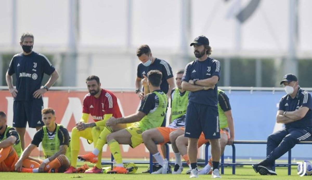 Cristiano Ronaldo ya factura y hay nuevo ídolo: Así fue el debut de Andrea Pirlo con Juventus  