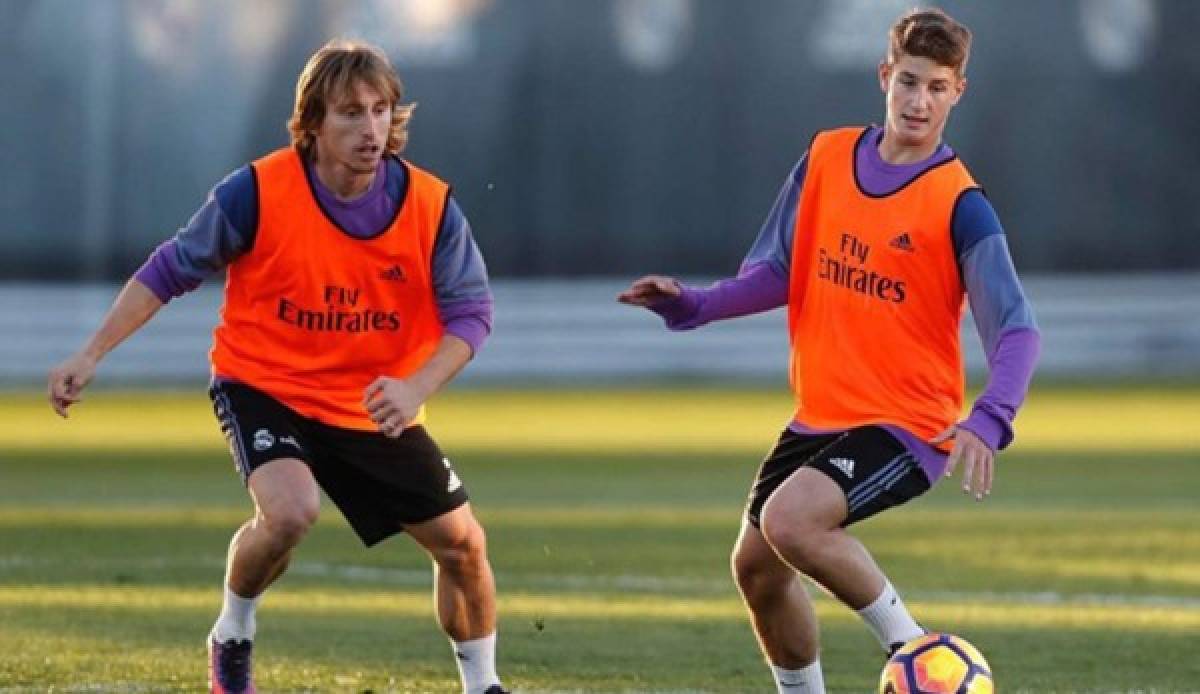 El poderoso 11 que prepara Raúl en el Real Madrid Castilla, según AS   