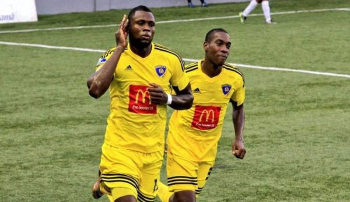 RUMORES Y FICHAJES: El Santa Tecla vuelve a contratar a una estrella uruguaya