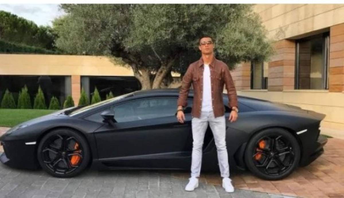 Dos de cada marca: La colección de autos de Cristiano Ronaldo creció y ahora vale $10 millones