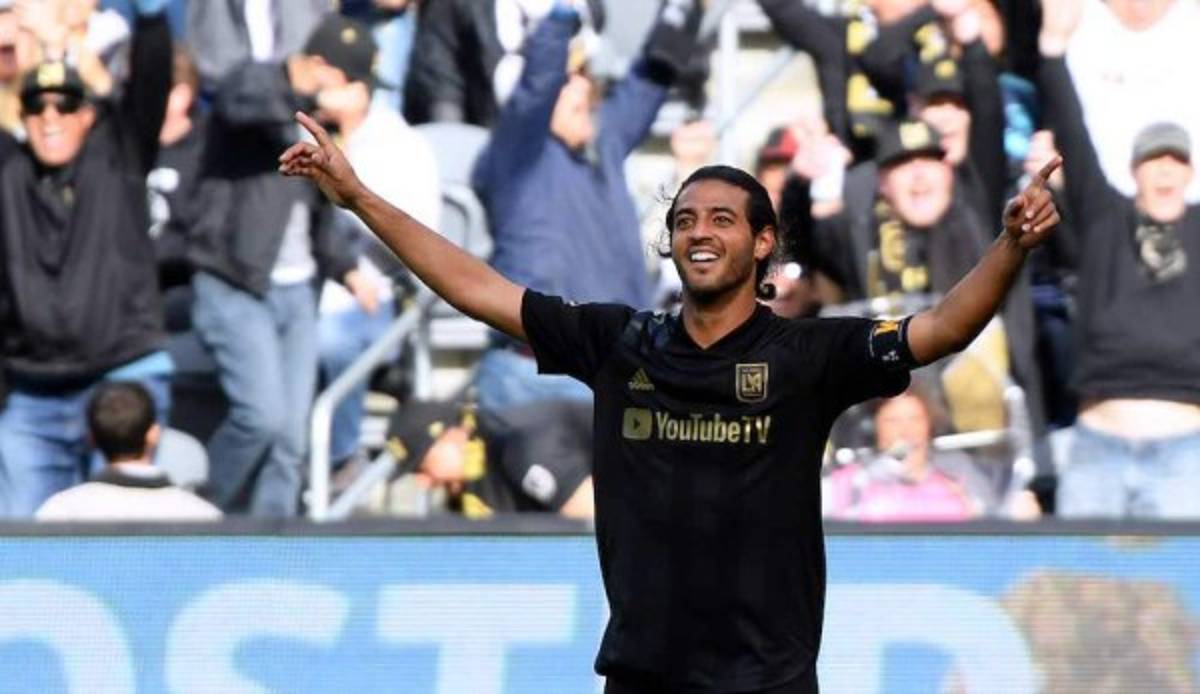Cifra millonaria: Desvelan la gran fortuna que tiene el delantero mexicano Carlos Vela