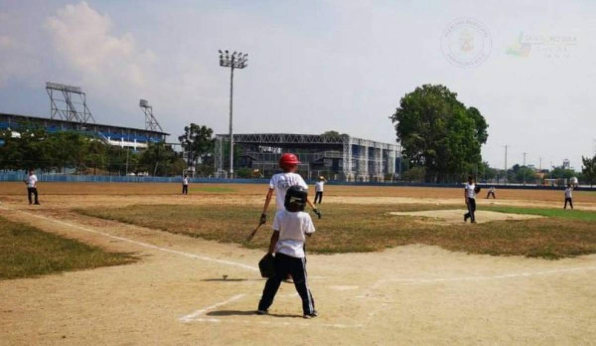 ¡Estadio, gimnasio y piscinas! Lo que incluye el complejo deportivo que llevará por nombre Chelato Uclés