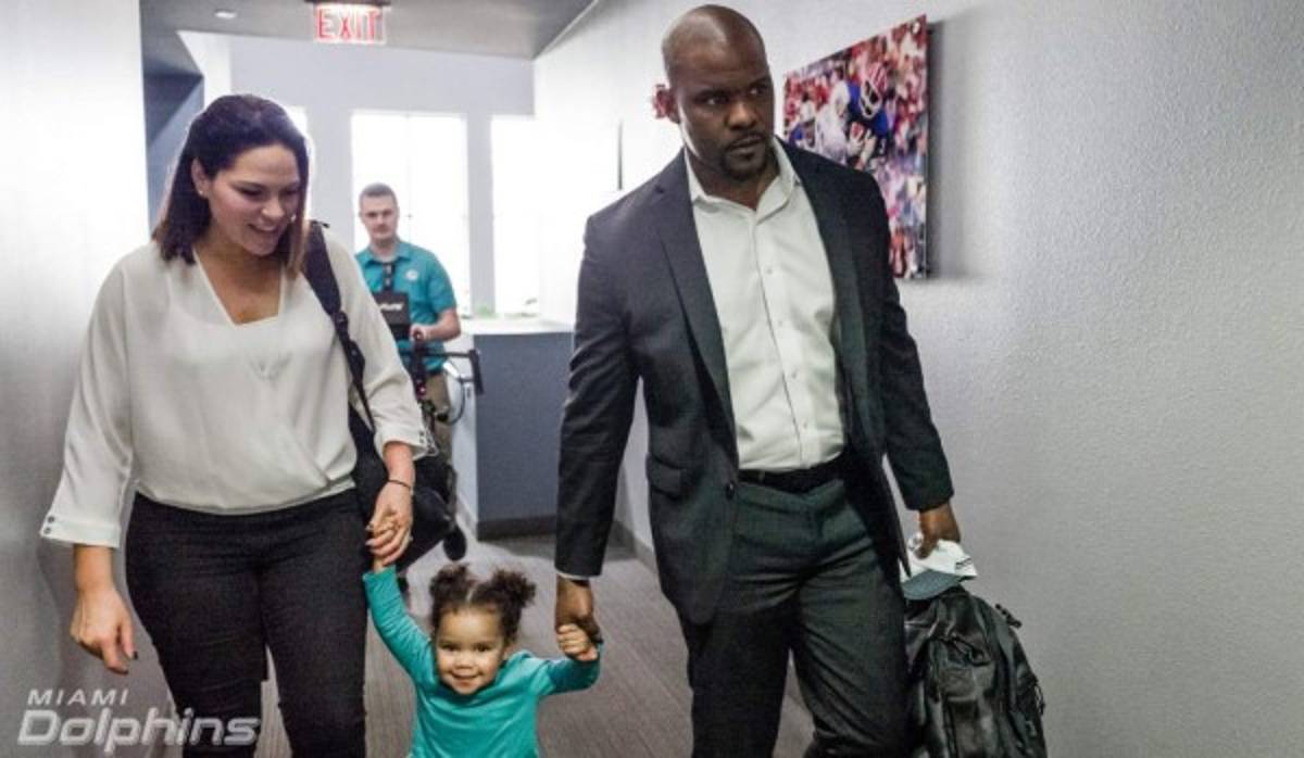 Fotos: Así fue presentado el hondureño Brian Flores como entrenador de Miami Dolphins