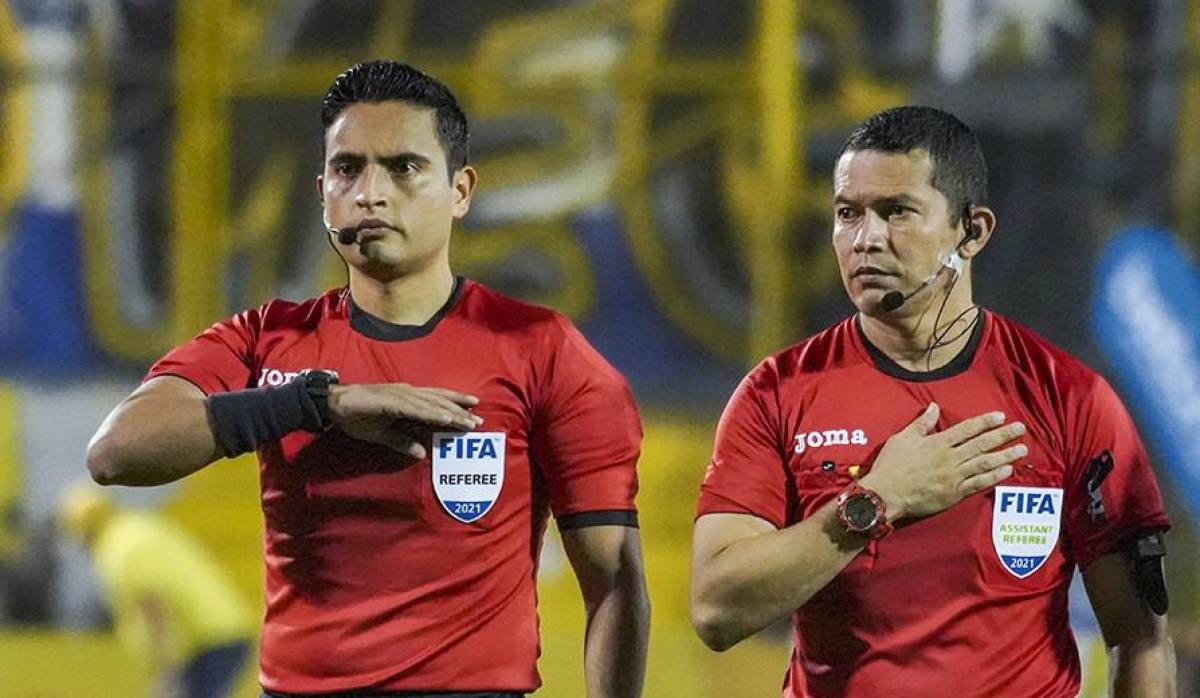 Saíd Martínez y Walter López será la primera dupla arbitral hondureña en un Mundial masculino.