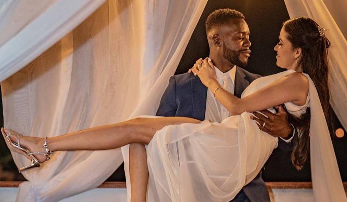 Goleador hondureño se jura amor eterno con licenciada salvadoreña en romántica boda en Puerto Cortés