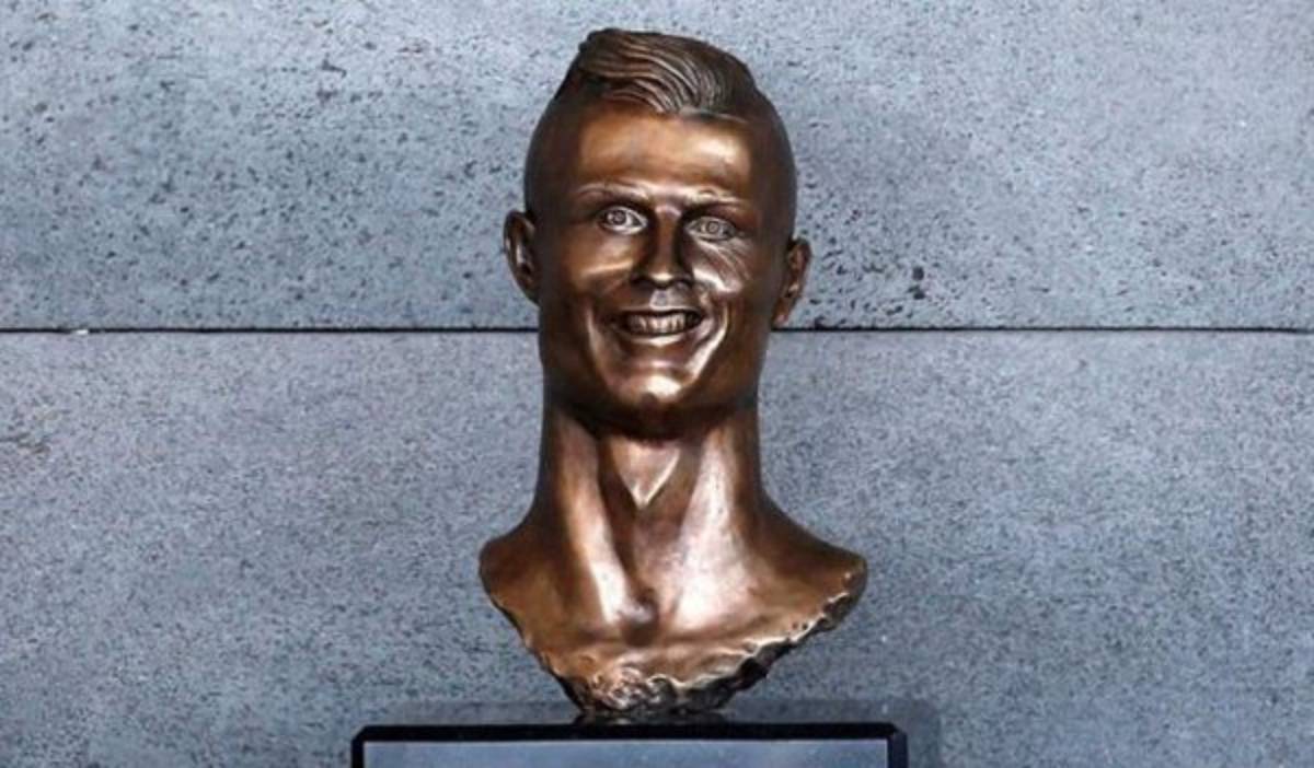 ¿CERO BURLAS AHORA? Cristiano ya tiene nuevo busto en aeropuerto de Madeira