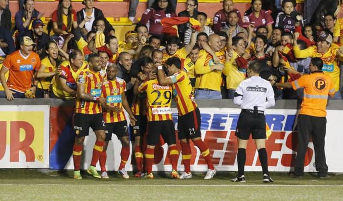 Michaell Chirinos se suma a la lista: futbolistas centroamericanos que han sido nominados al Premio Puskas de la FIFA