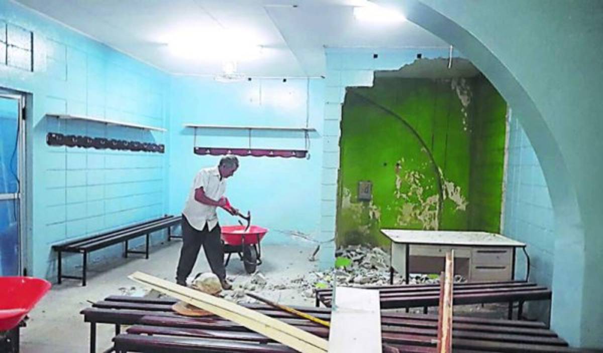 La evolución del estadio Morazán, la casa del clásico sampedrano