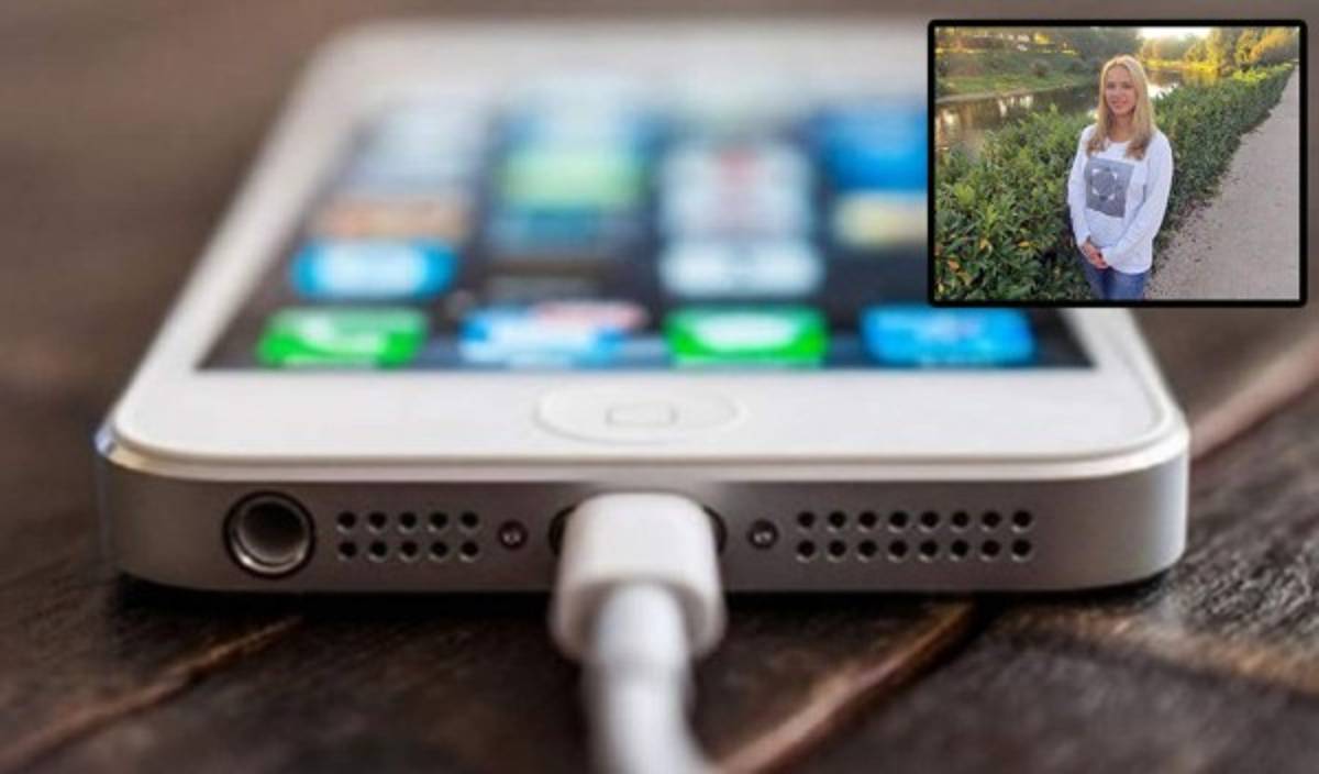 Rusa muera electrocutada al caer su iPhone en la ducha