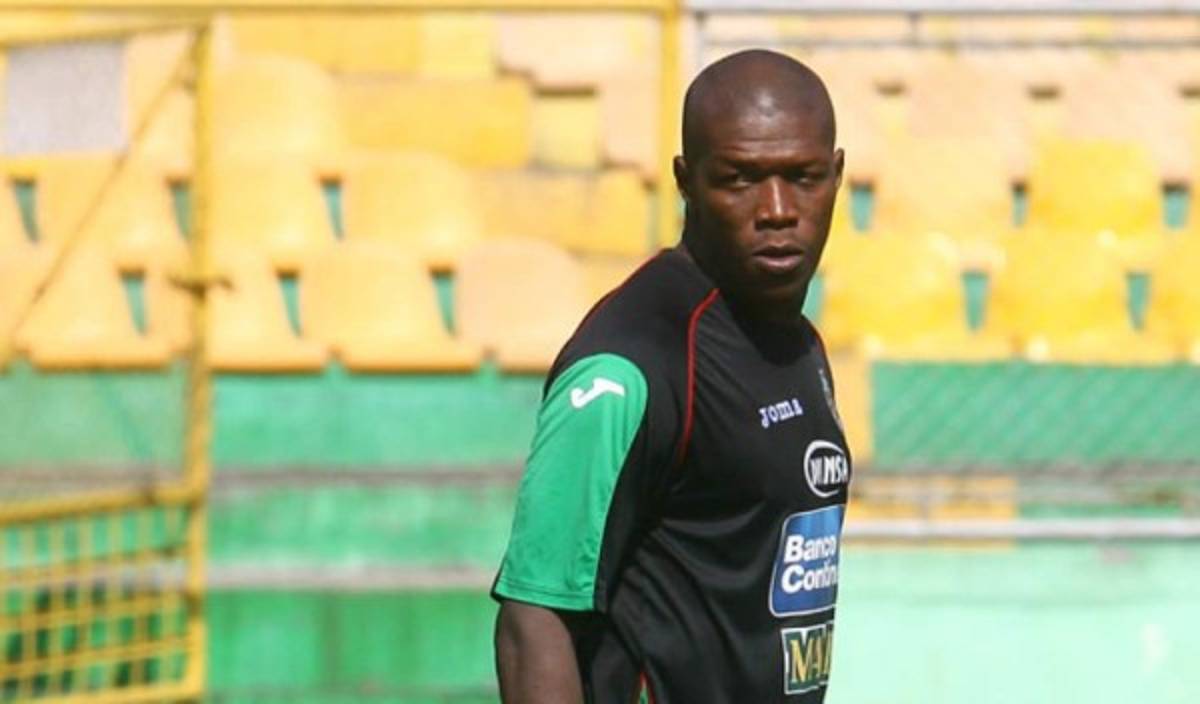 Rambo de León, el único sobreviviente de la Selección de Honduras del 2001