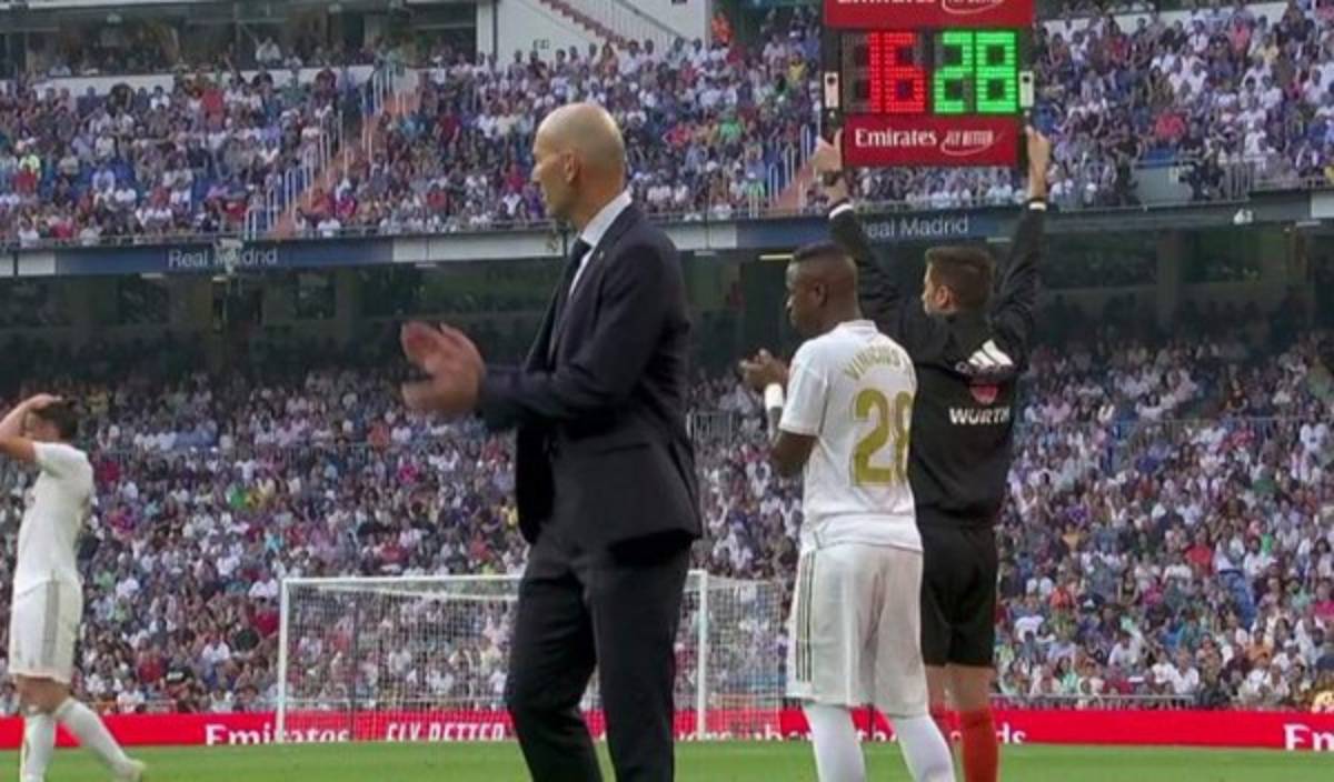 FOTOS: Así vivió James su vuelta al Bernabéu y la insólita imagen de Keylor Navas  