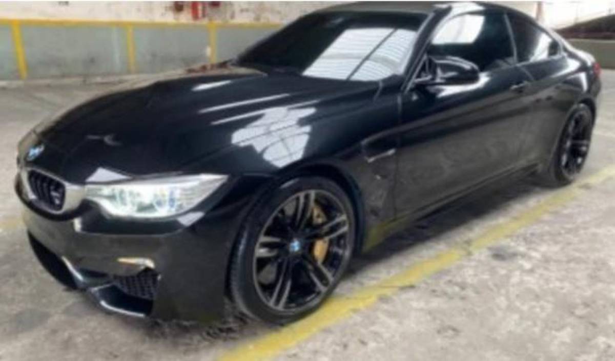 La millonaria subasta de los bienes de Maradona: Así son sus dos mansiones y sus autos de lujo