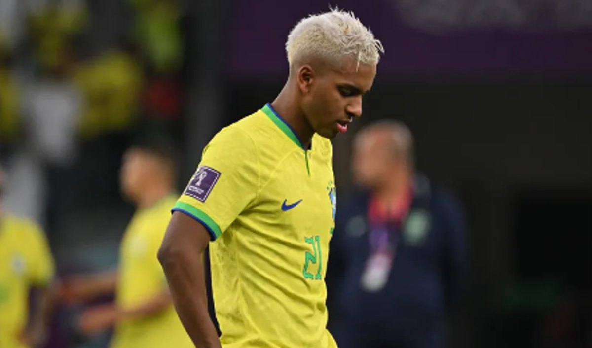 ¡Sorprendió a todos! El brasileño Rodrygo muestra por primera vez que es padre de gemelos y así es la madre de sus hijos