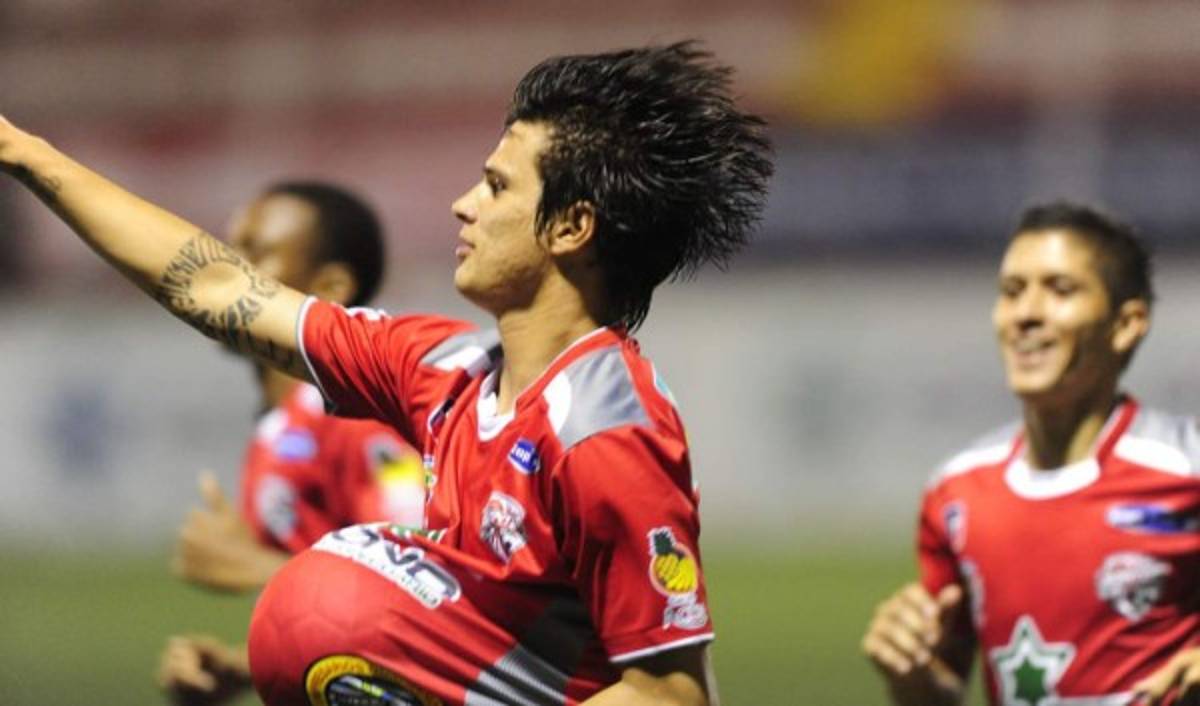 RUMORES Y FICHAJES: Defensor español llega al fútbol de Costa Rica