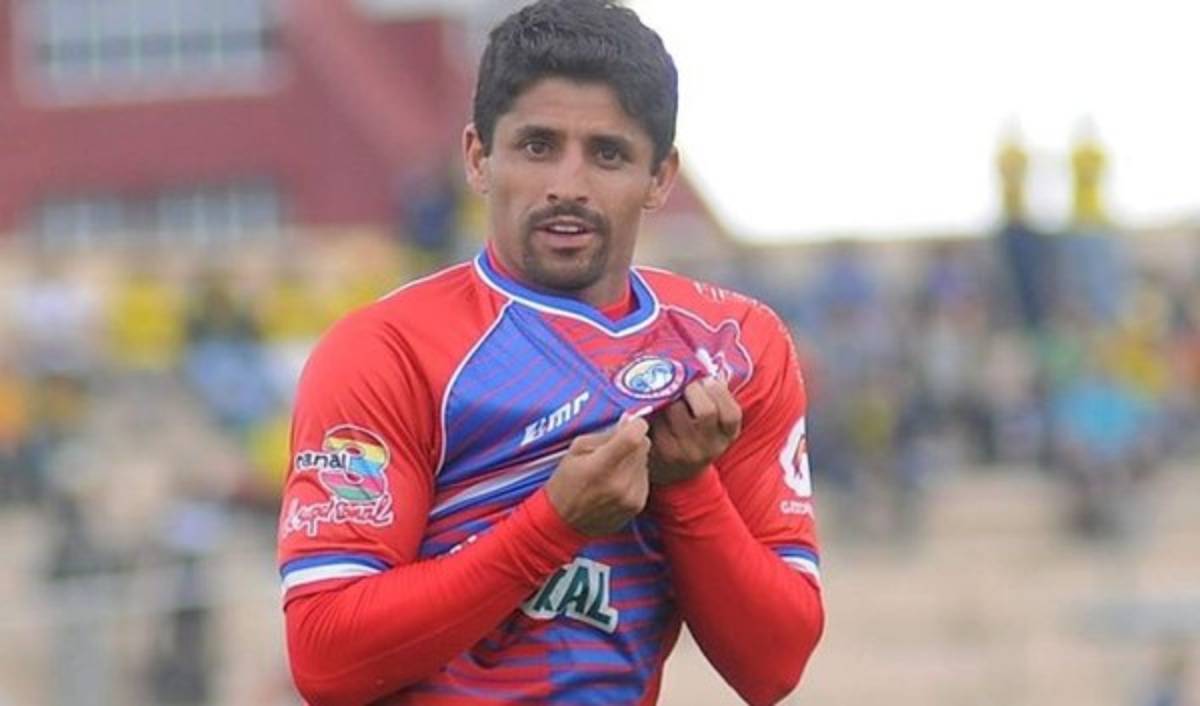 Guatemala: Israel Silva se olvida de Real España y ficha por Antigua