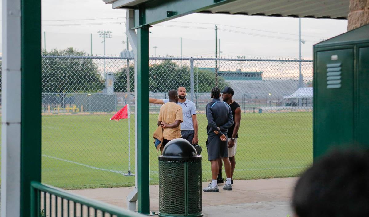 ¡Locura por Keyrol! Seleccionada causa furor en visita a la Bicolor en Houston