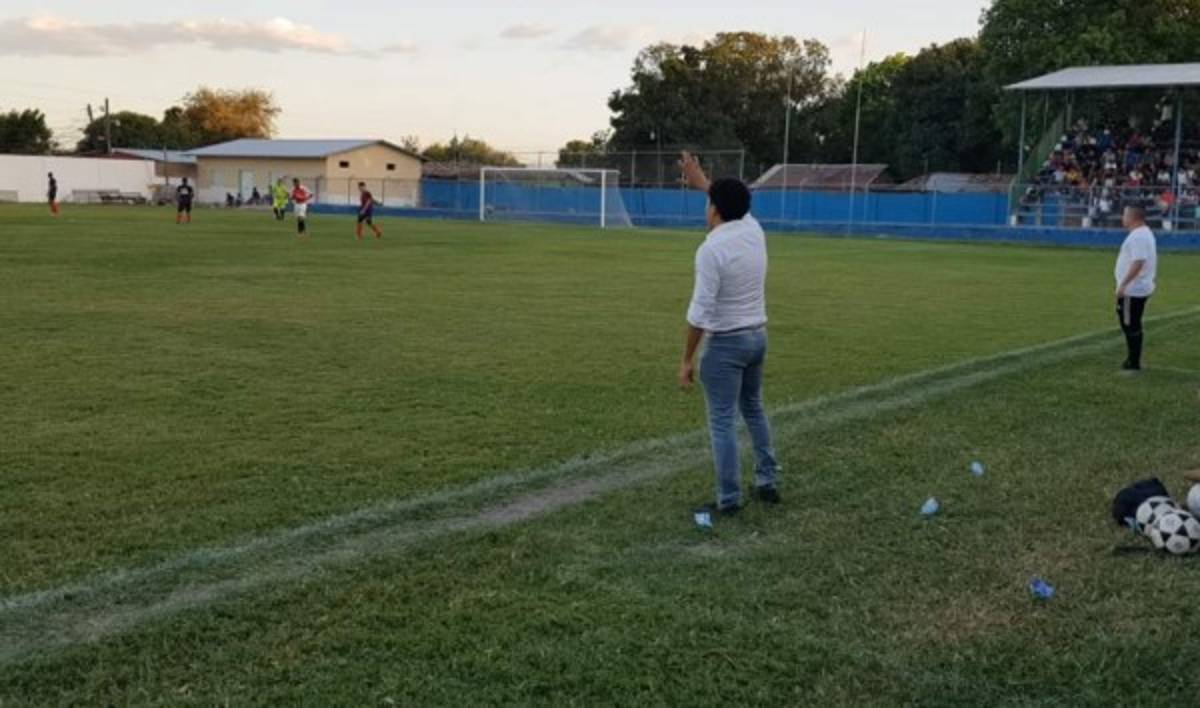 Así le fue a Rambo de León como técnico en la Tercera División de Honduras