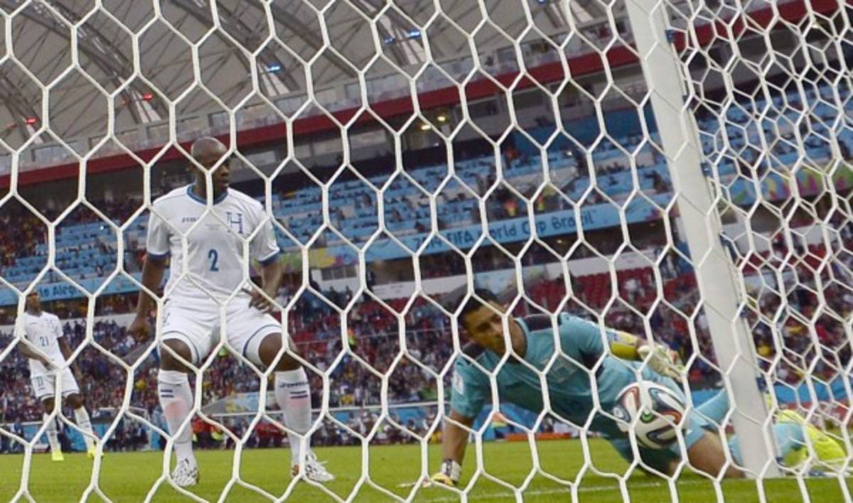 Las 25 imágenes más recordadas de Honduras en los mundiales de 1982, 2010 y 2014