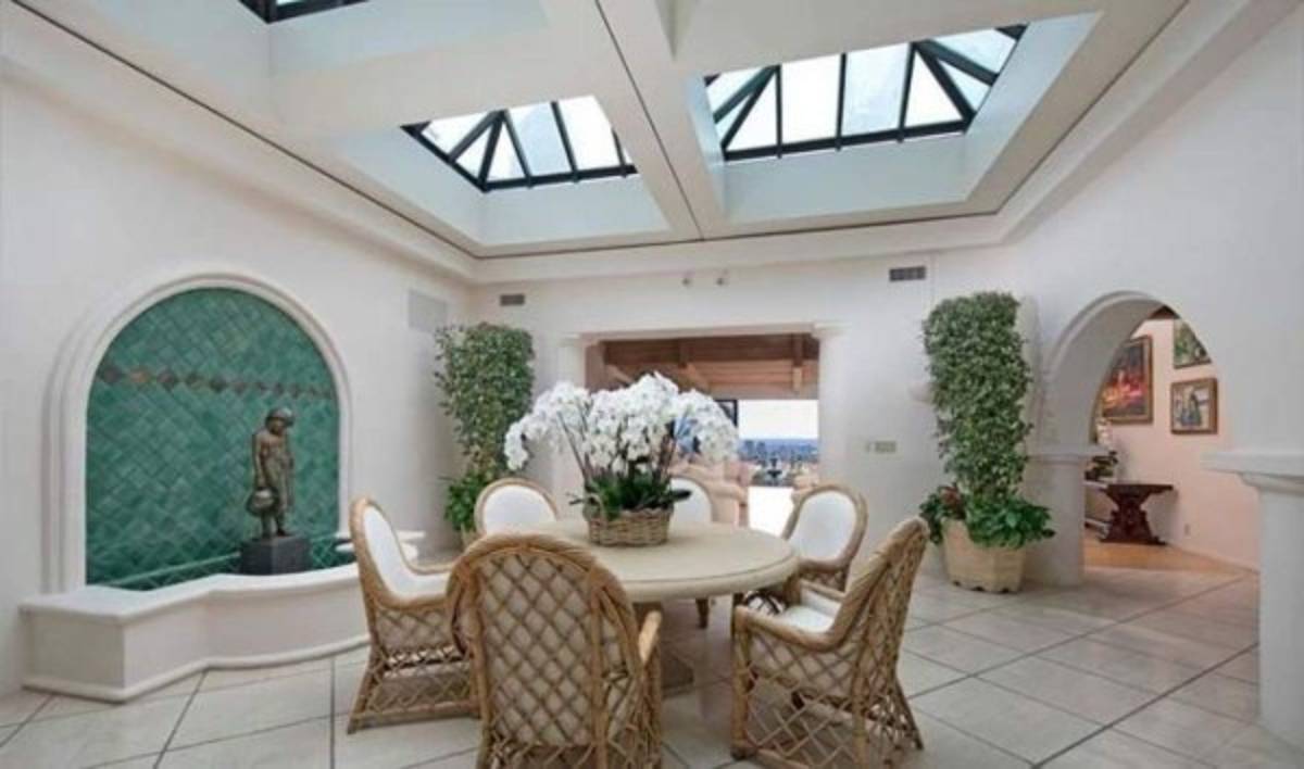 La increíble nueva mansión que se ha comprado LeBron James por 37 millones de dólares