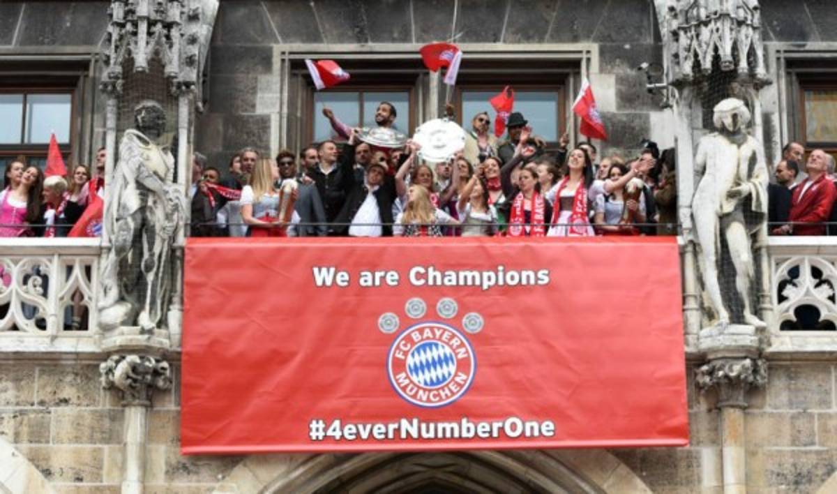 La espectacular celebración del Bayern Munich con su gente en la ciudad