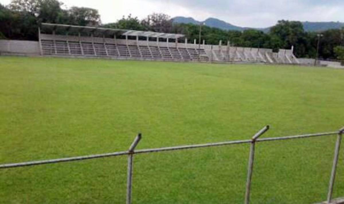 Así es el nuevo y moderno estadio que se construye en Orocuina, Choluteca