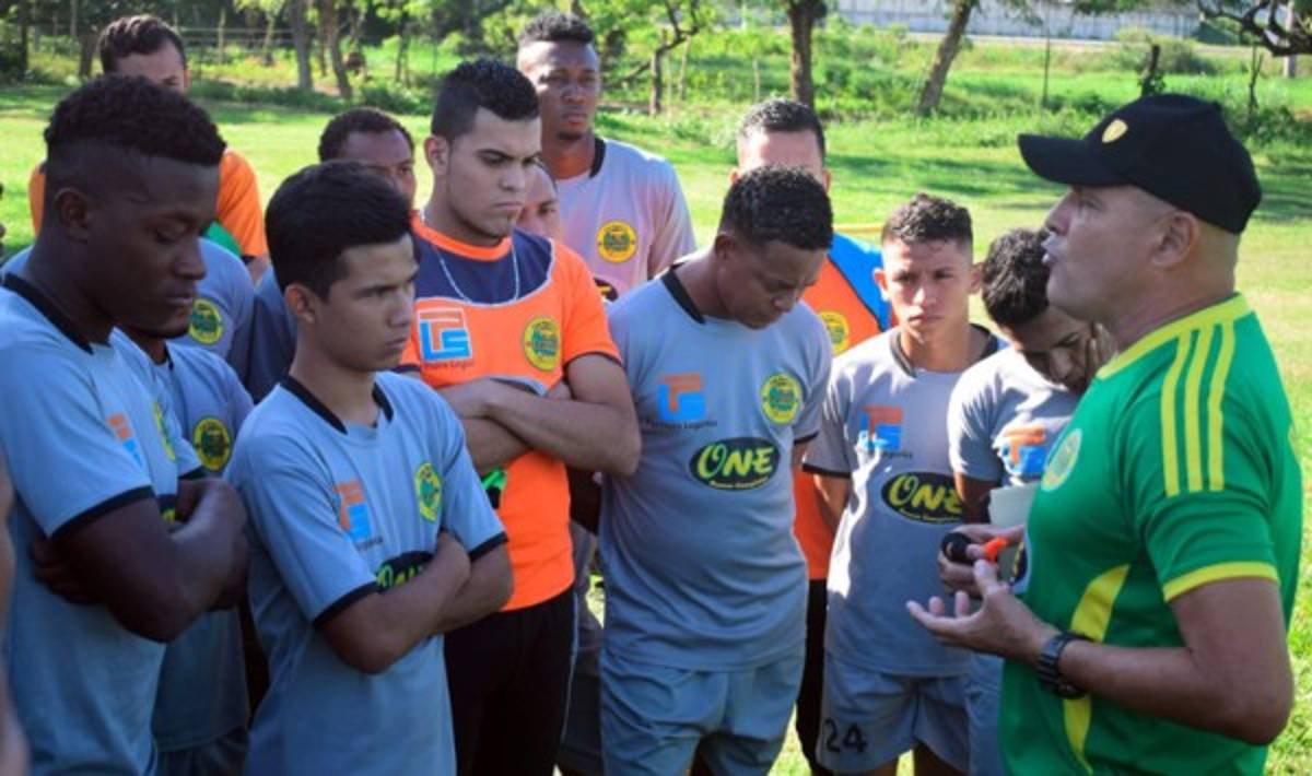 ASCENSO: Ellos son los técnicos que dirigen los equipos en segunda división