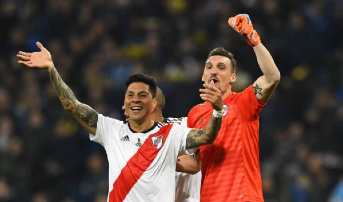 Fotos: La tristeza de los jugadores de Boca Juniors y Schelotto de rodillas ante River Plate