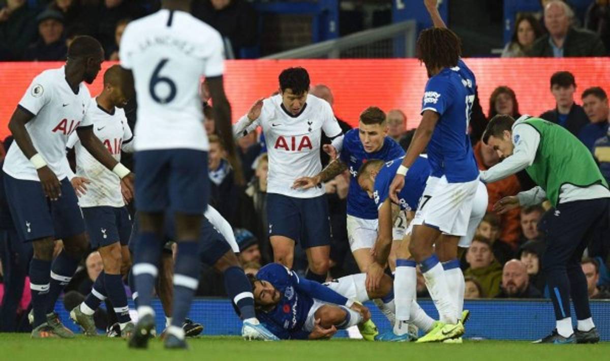FOTOS: La reacción de los futbolistas del Everton y Tottenham al ver la horrible lesión de André Gomes