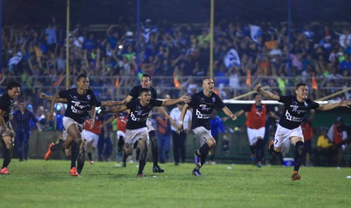 Las imágenes de la gran final que no viste por la televisión