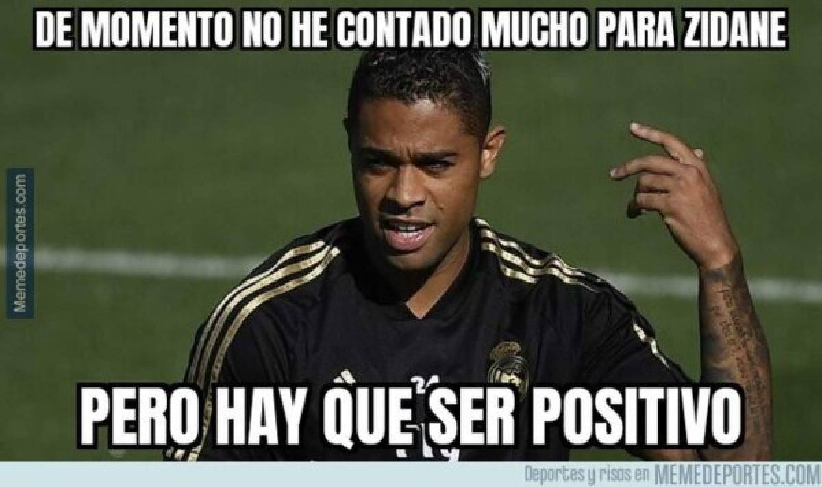 Los memes hacen pedazos a Mariano, el VAR y Real Madrid tras empatar con Villarreal