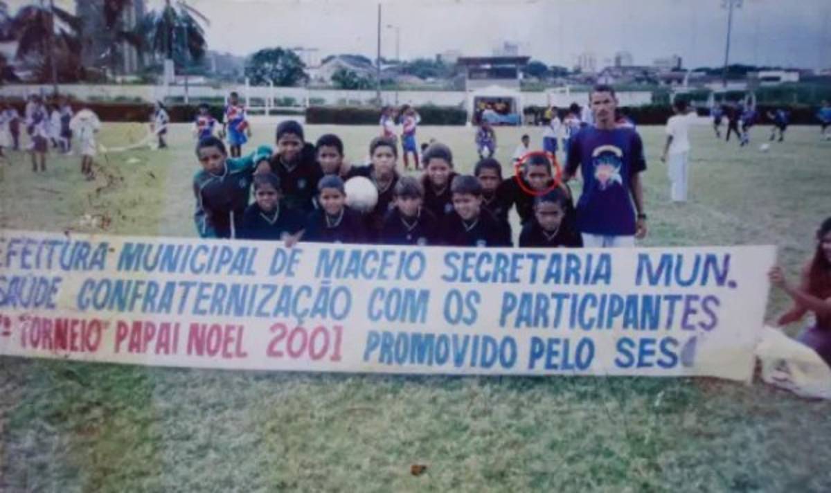La impactante infancia de Roberto Firmino: Creció en las favelas y pudo terminar muerto