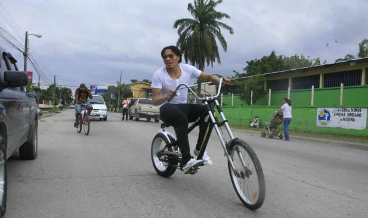 Las 15 fotos curiosas e inolvidables de Rambo de León