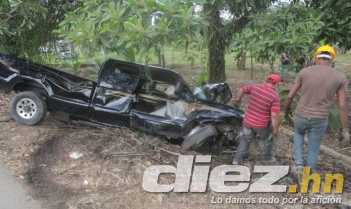 FOTOS: ¡Impactante! Así quedó el auto en el que se accidentó Jhon Paul Suazo
