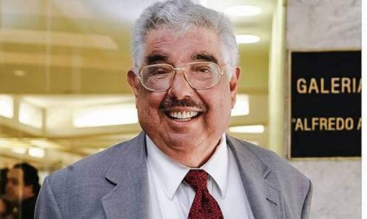 Las fotos inéditas del Profesor Jirafales, el maestro más famoso de Latinoamérica