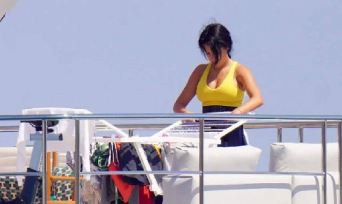 Con fotógrafa de lujo: Así disfruta y luce su cuerpazo Cristiano Ronaldo en sus vacaciones   